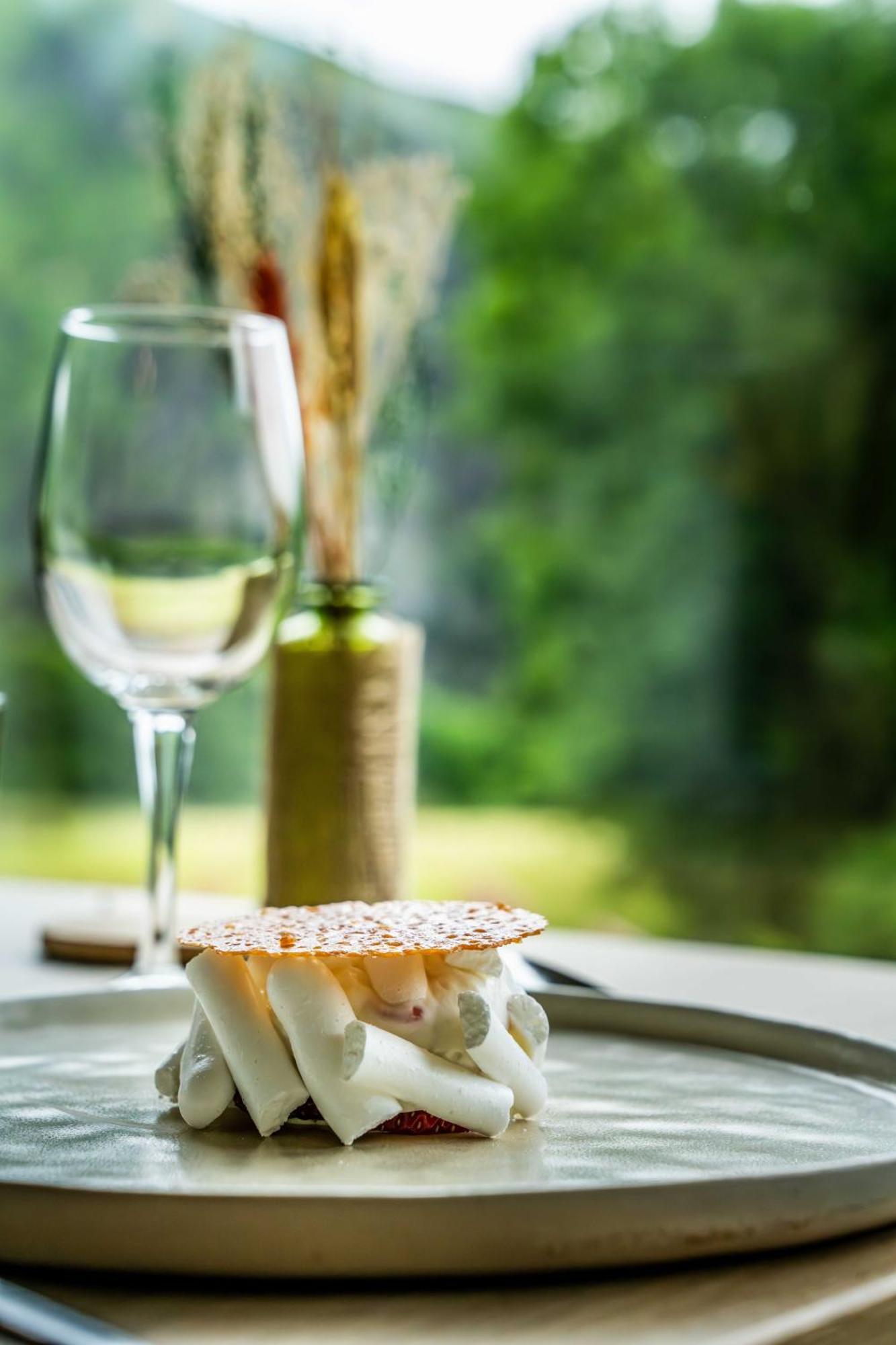 Logis Hotel Etchemaite Larrau Εξωτερικό φωτογραφία