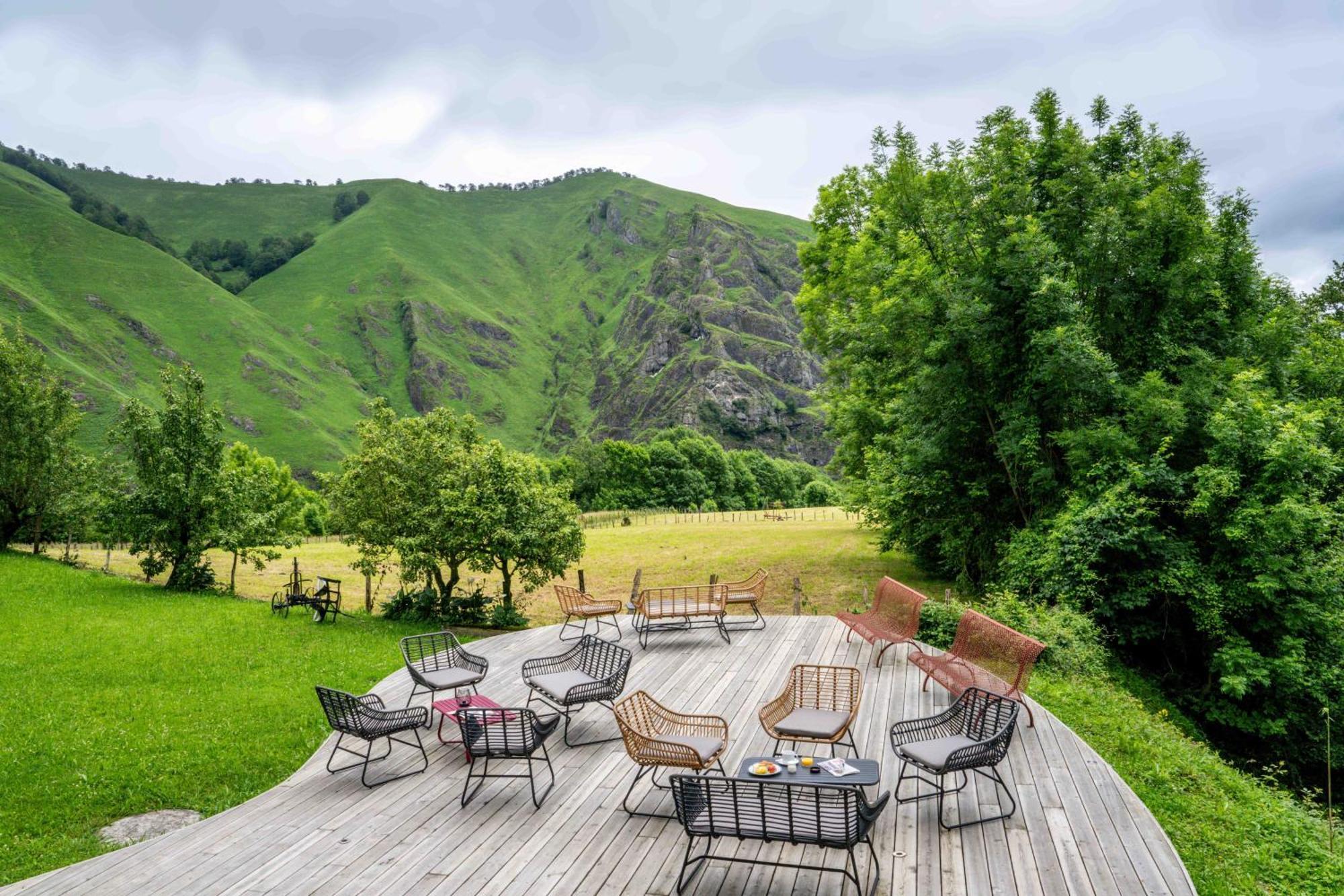 Logis Hotel Etchemaite Larrau Εξωτερικό φωτογραφία
